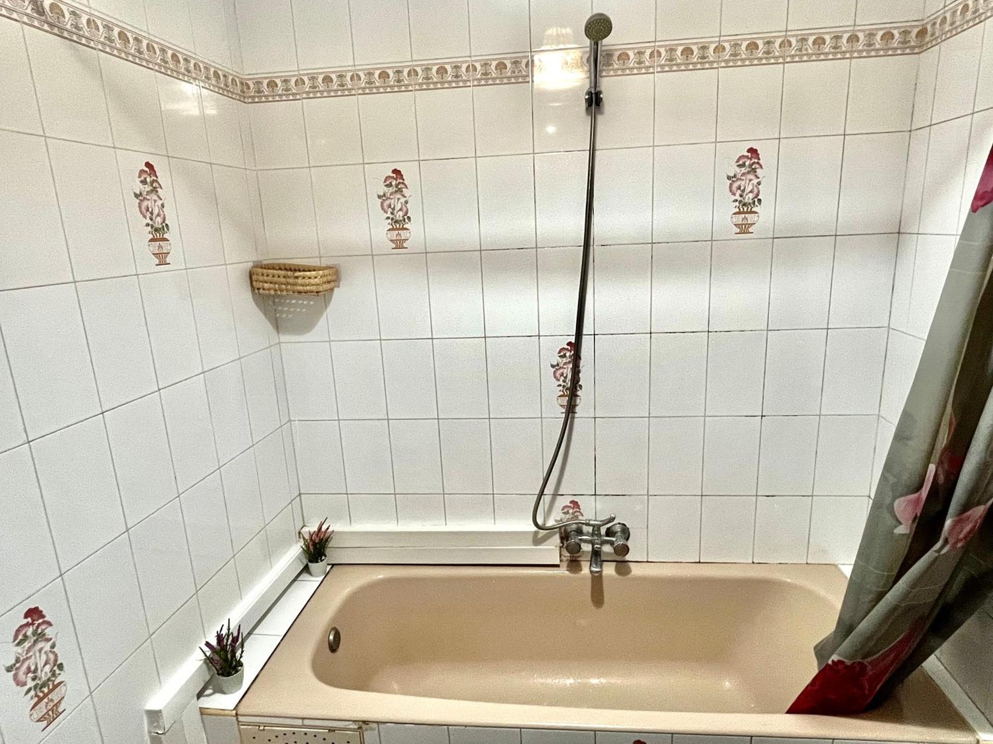 Soleado Apartamento Al Lado De La Preciosa Medina , A 3 Minutos De La Playa Andando II Apartment Asilah Bagian luar foto